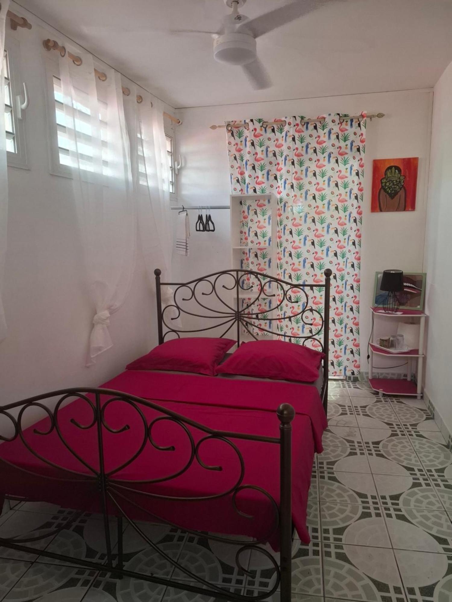 Hostel Le Bon Calalou Fort-de-France Zewnętrze zdjęcie